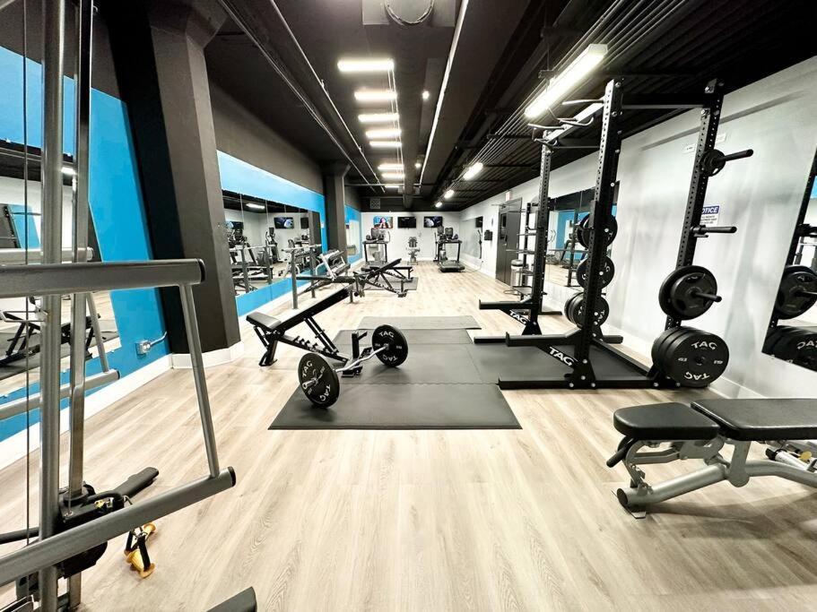 Апартаменты Mccormick 2Br-2Ba For Up To 8 Guests With Optional Parking & Gym Access Чикаго Экстерьер фото